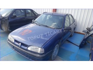 Renault r19 çıkma sol ön kapı Renault r19 çıkma sol ön kapı